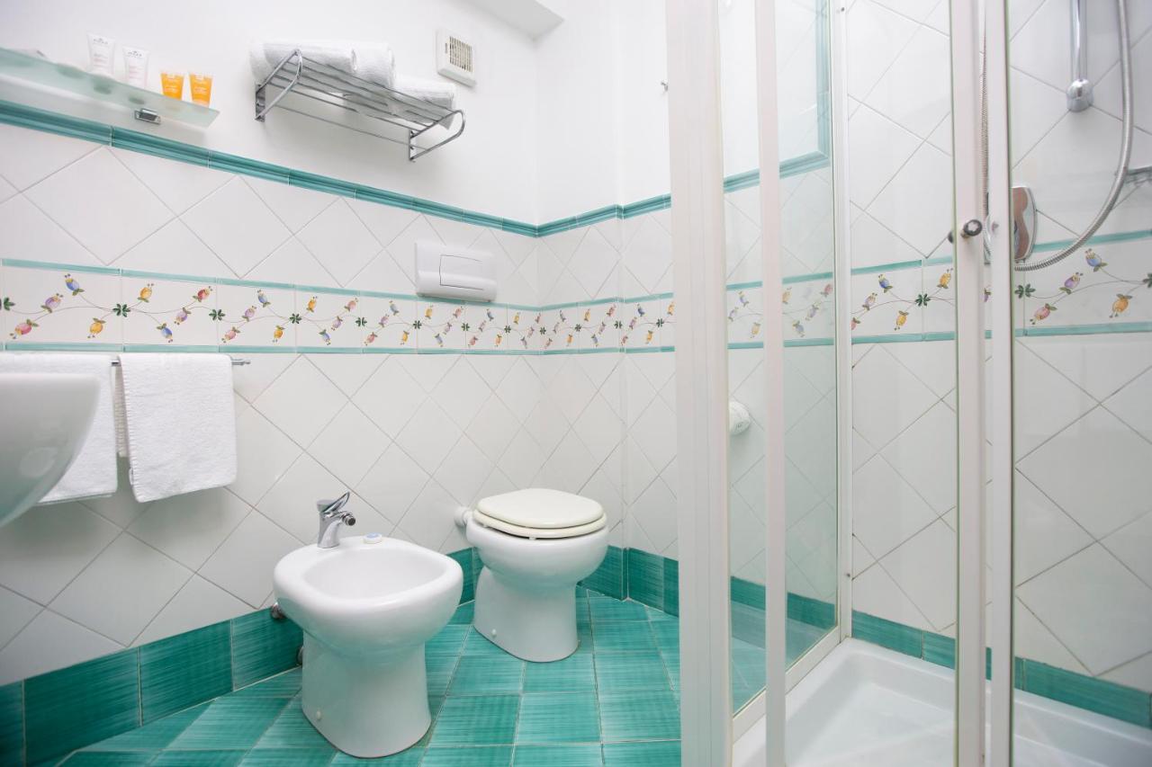 Superior Triple Room with Sea View,1730000903:JPEG