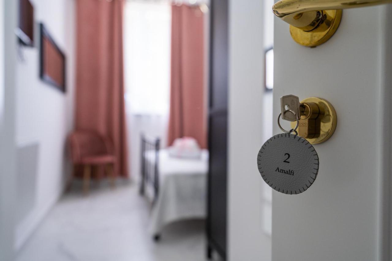 Double Room Private Bathroom