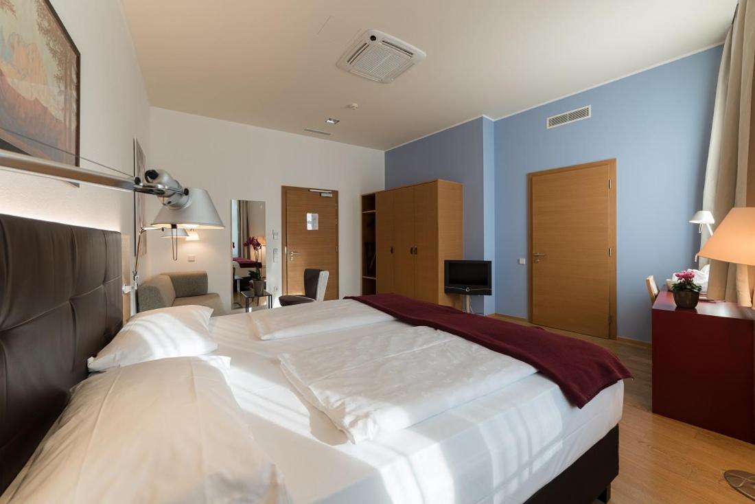 Superior Double Room,1187967682:JPEG