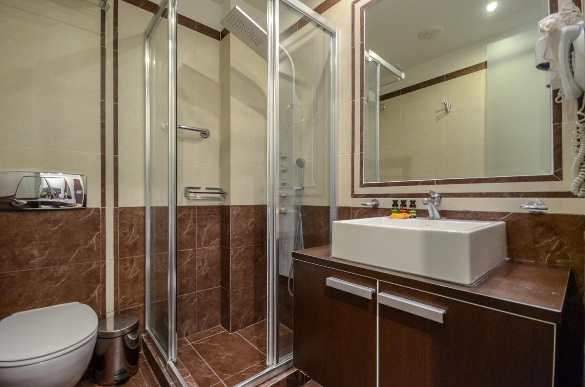 Economy Room,1208148178:JPEG