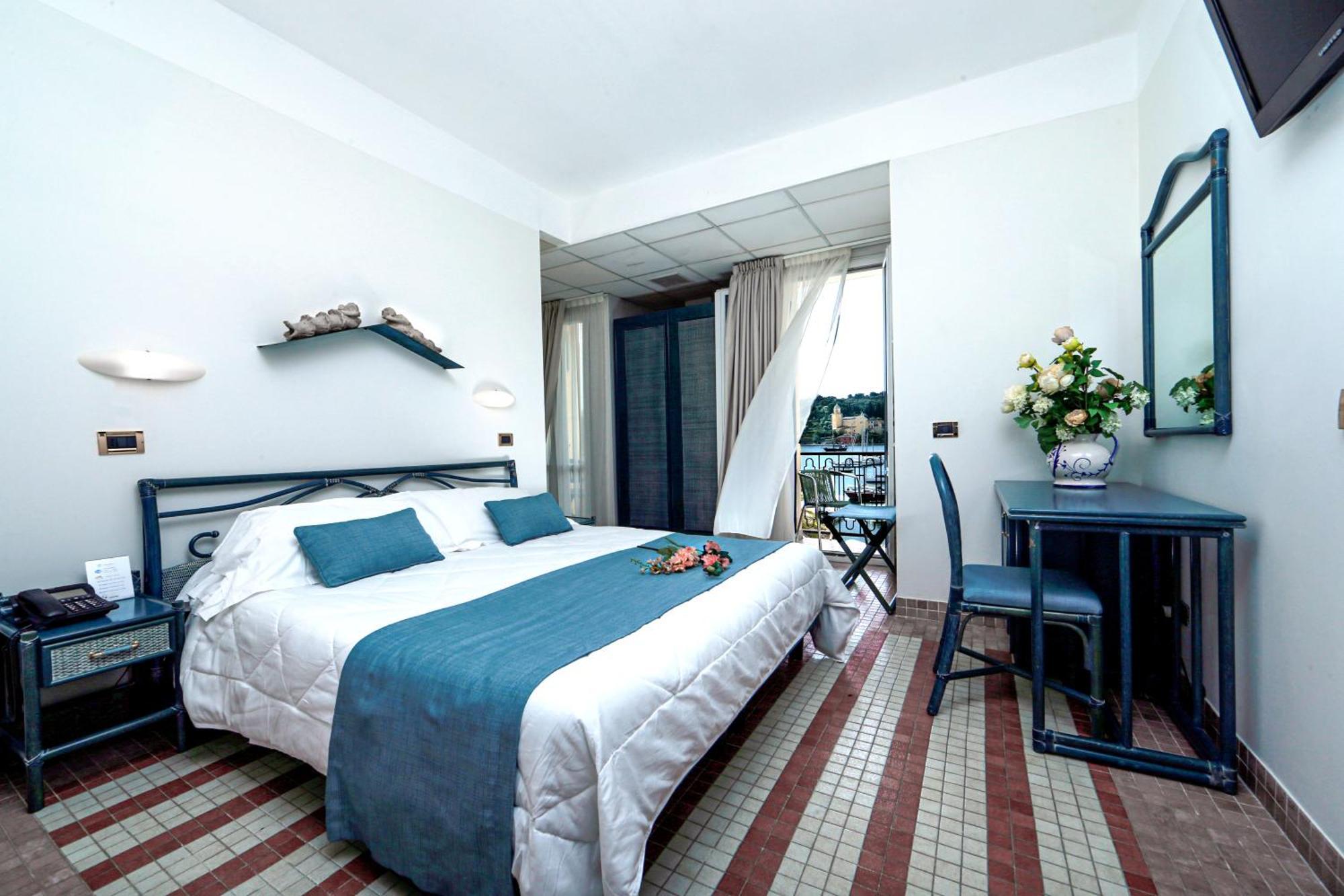 Double Room Sea View