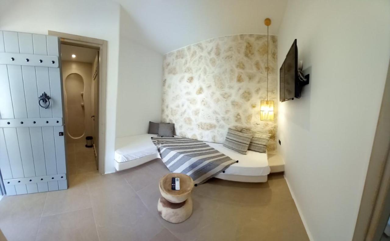 Deluxe Apartment,1256234515:JPEG