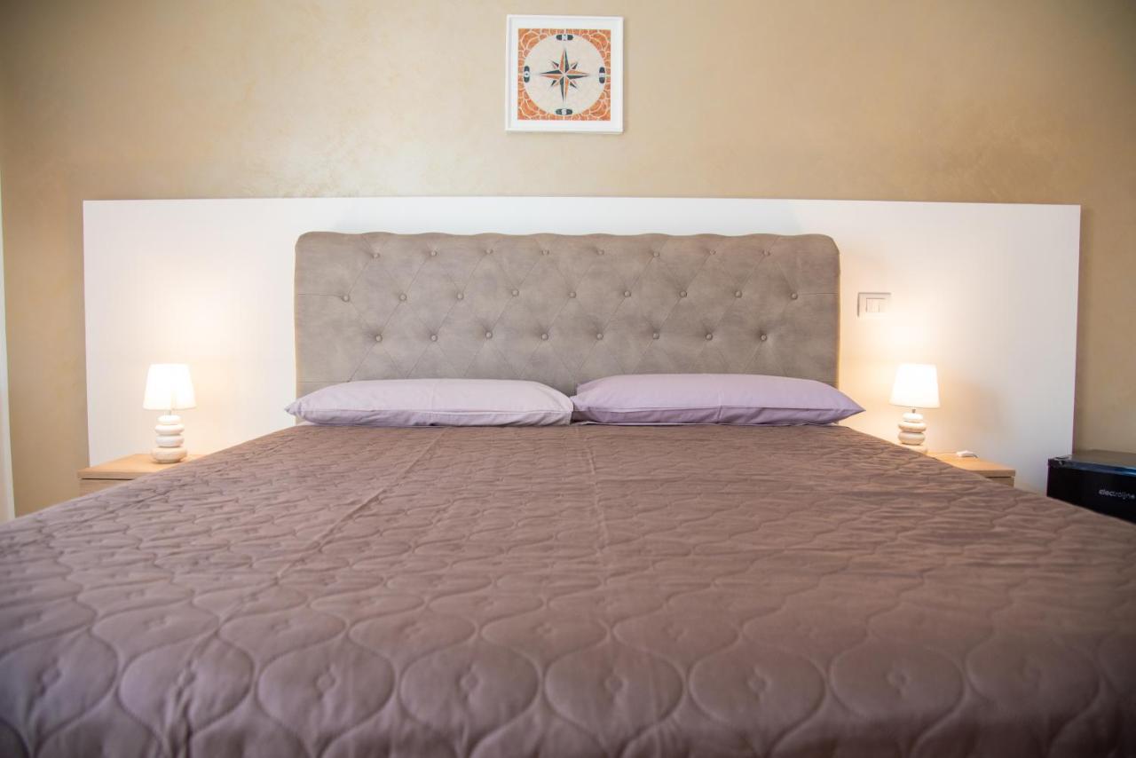 Queen Room,1257842443:JPEG