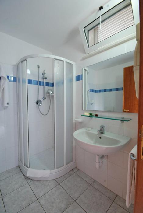 Camera Matrimoniale con Bagno Privato