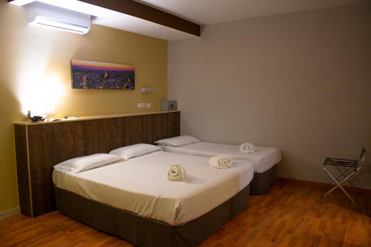 Classic Triple Room,1194513997:JPEG