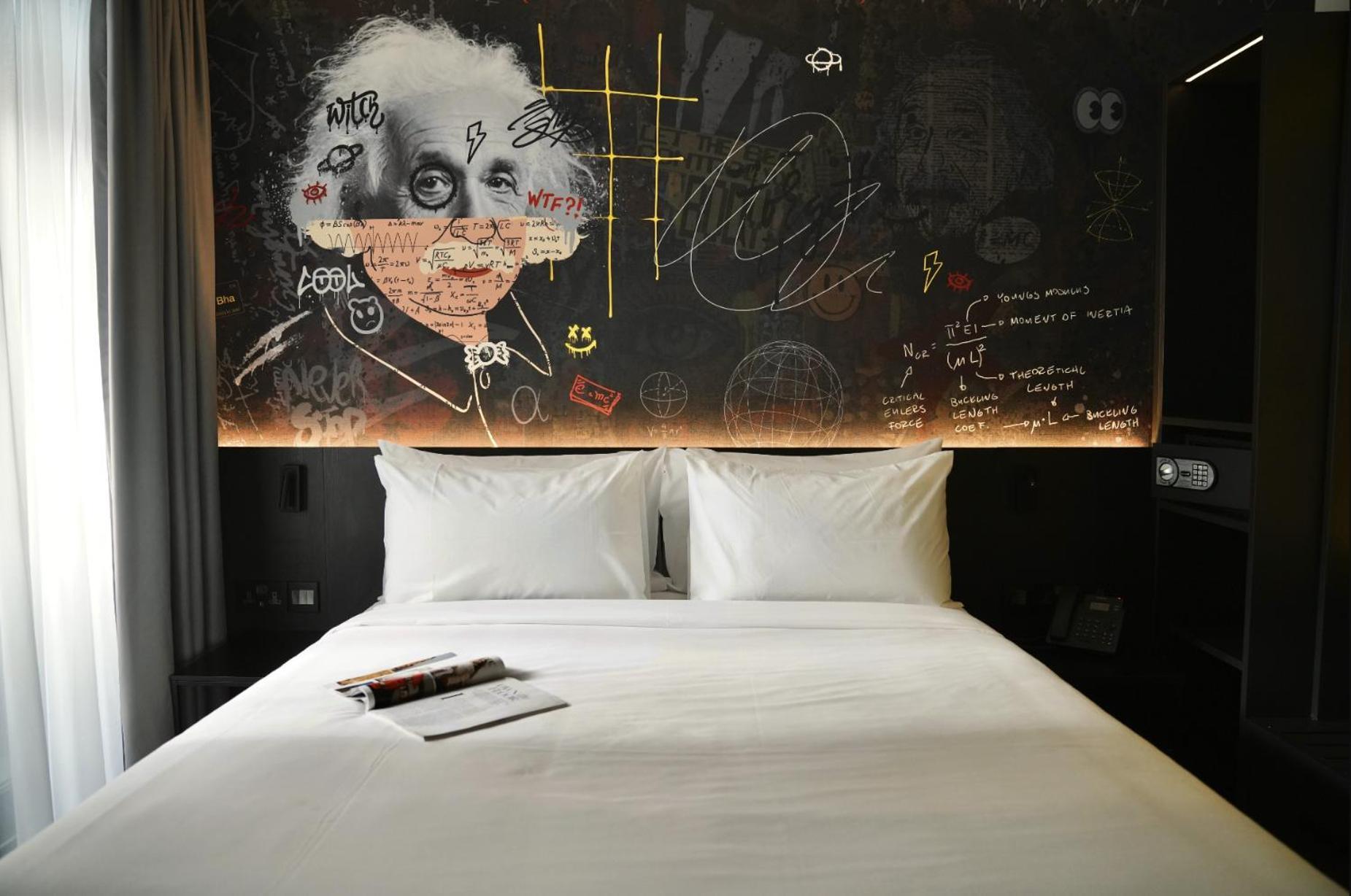 Double Room with Balcony,1519134646:JPEG