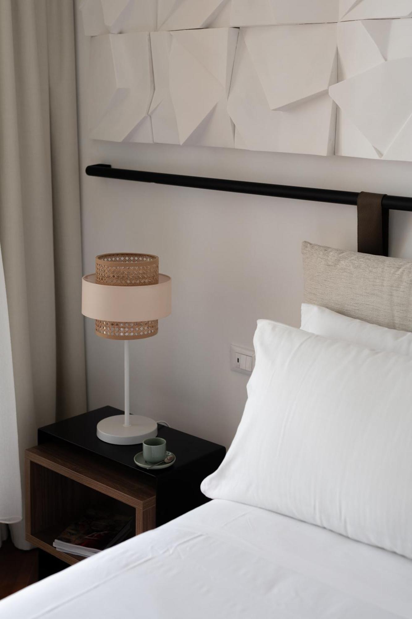 Camera Singola Standard con Letto alla Francese
