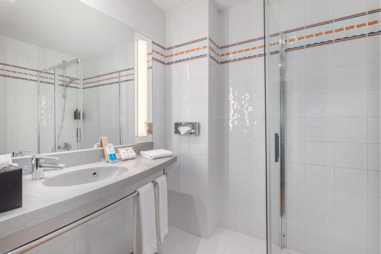 Double Room,1548354211:JPEG