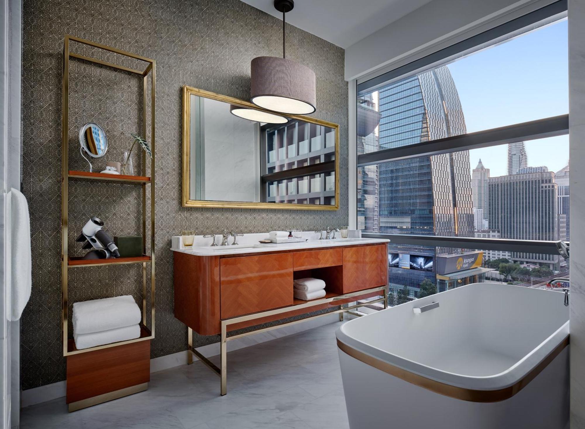 Executive King Room,1515576853:JPEG