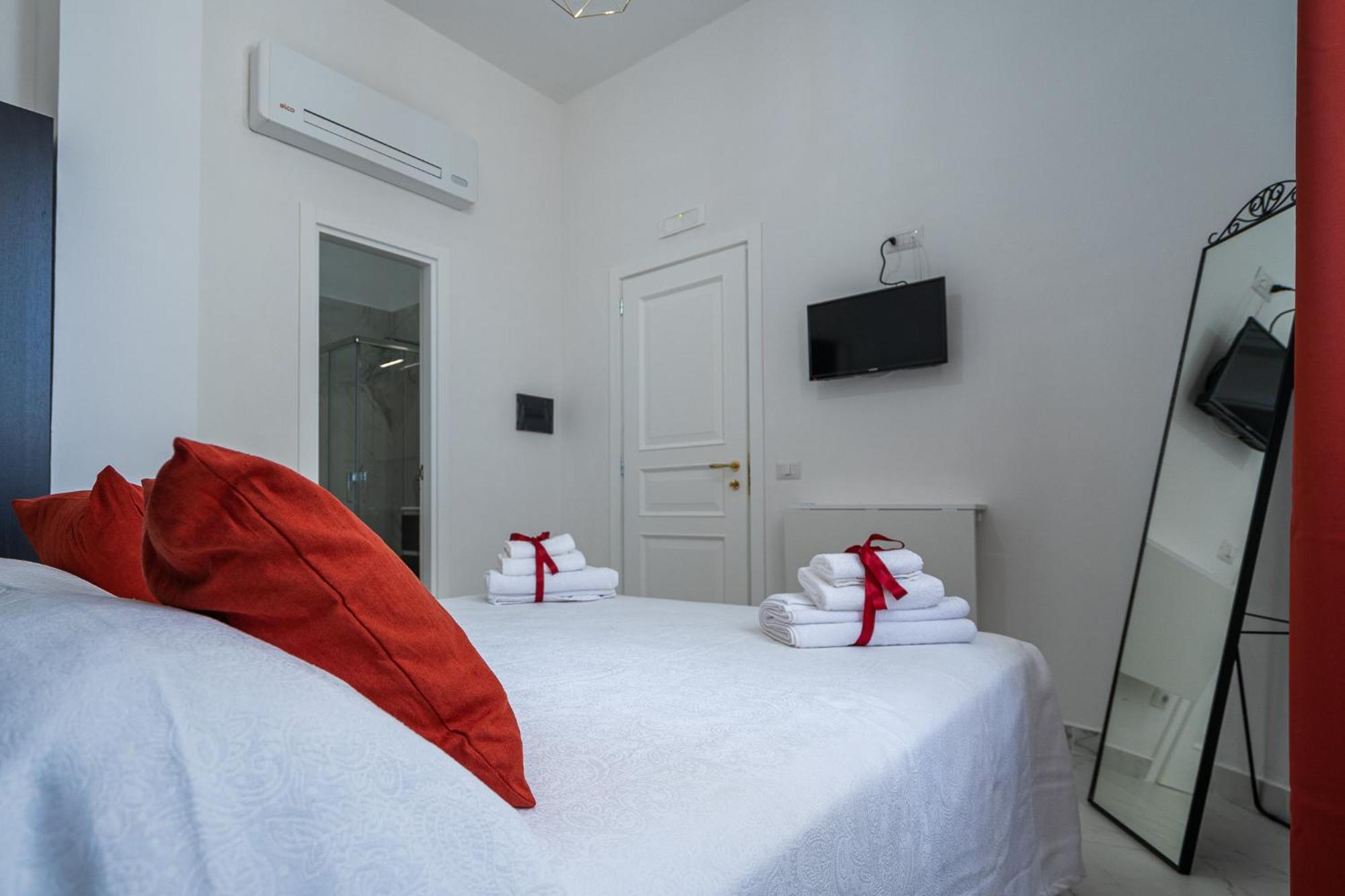 Double Room Private Bathroom
