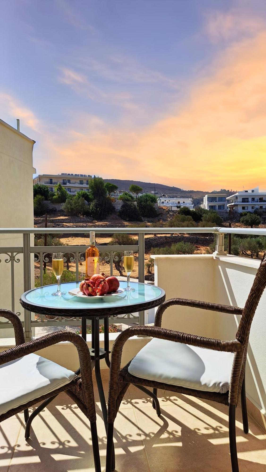 Twin Room with Pool View,1626361658:JPEG