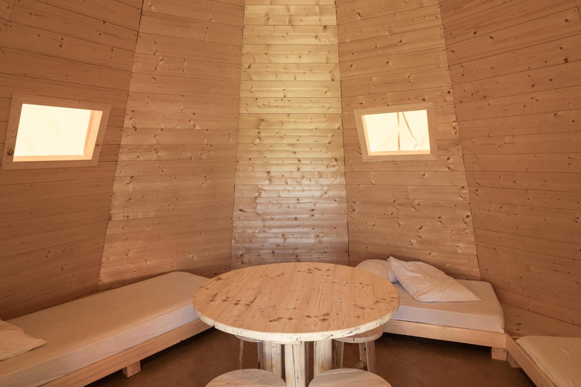 Tenda