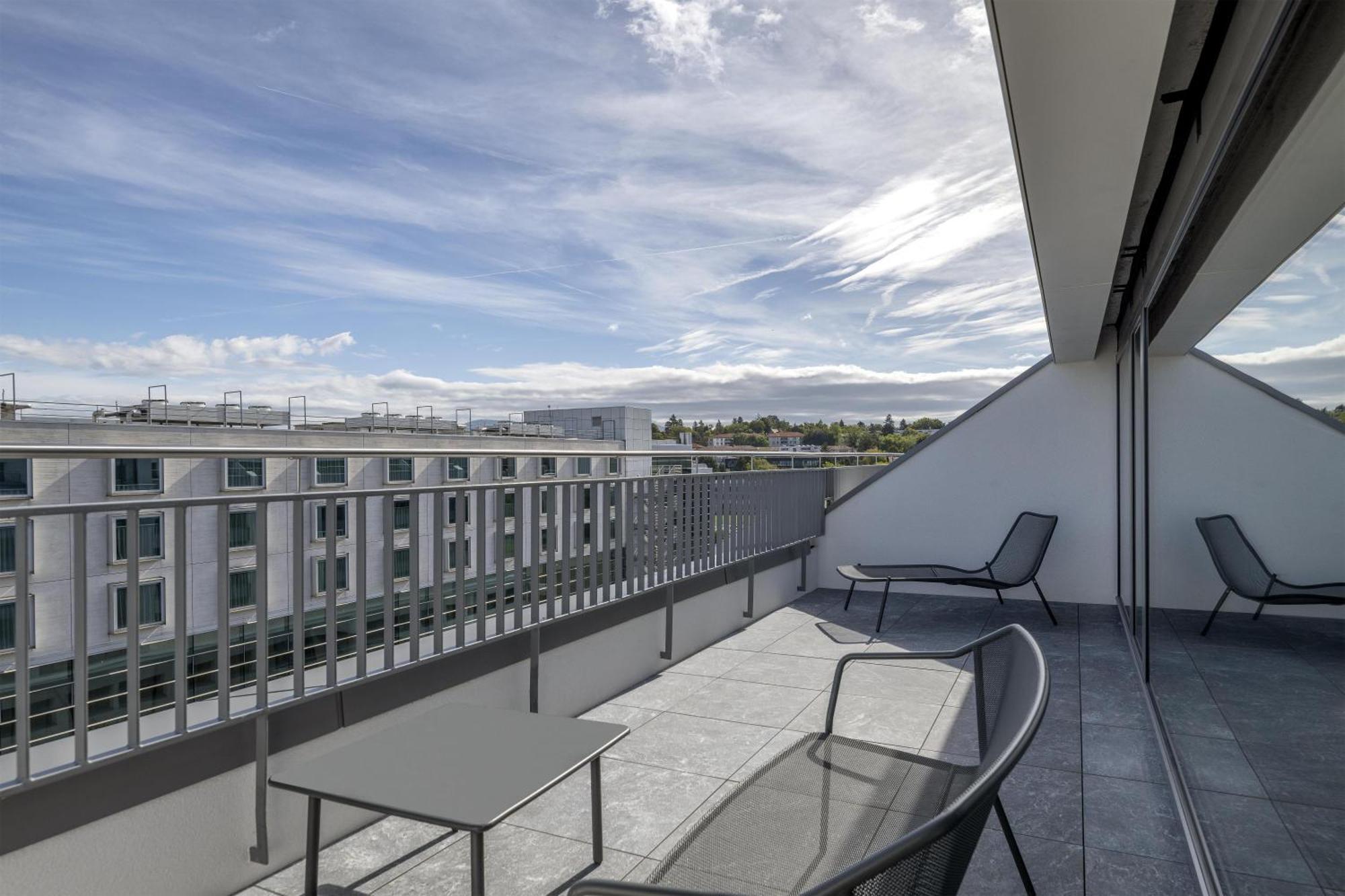 Suite King con 1 Camera da Letto con Terrazza