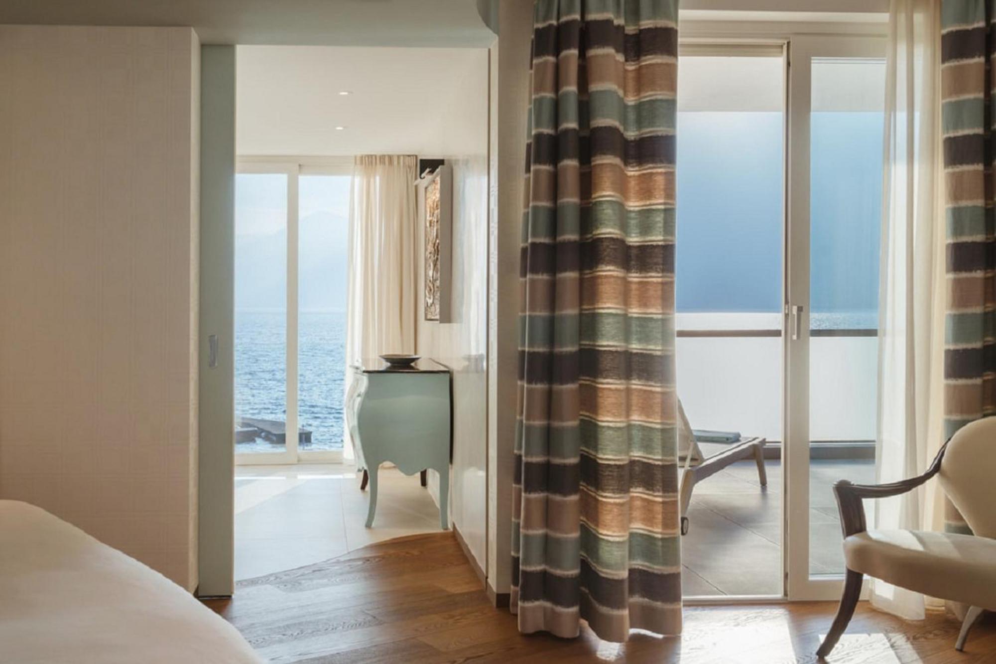 Superior Suite Lake View