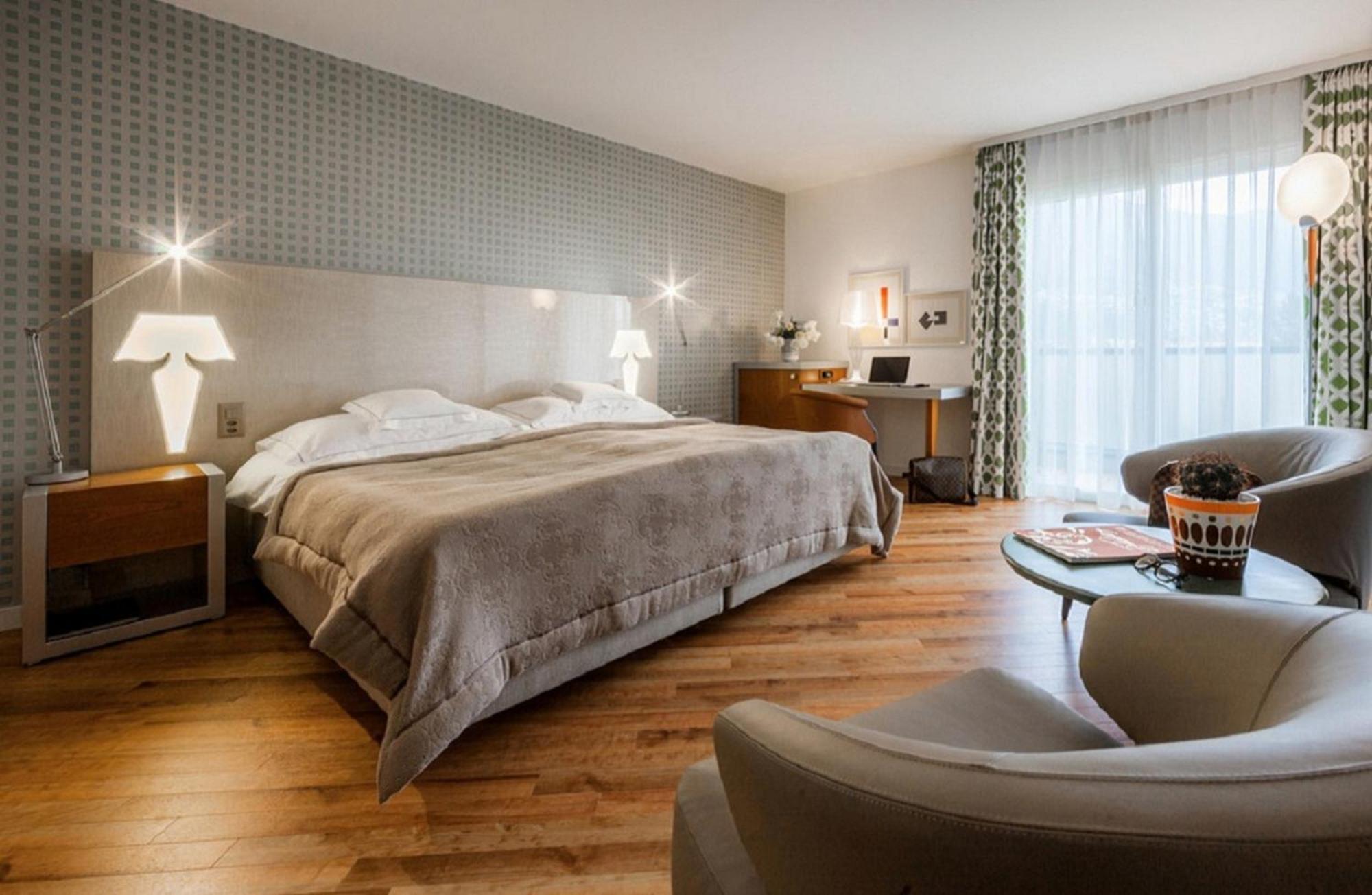 Comfort Double Room Quiet Street View
