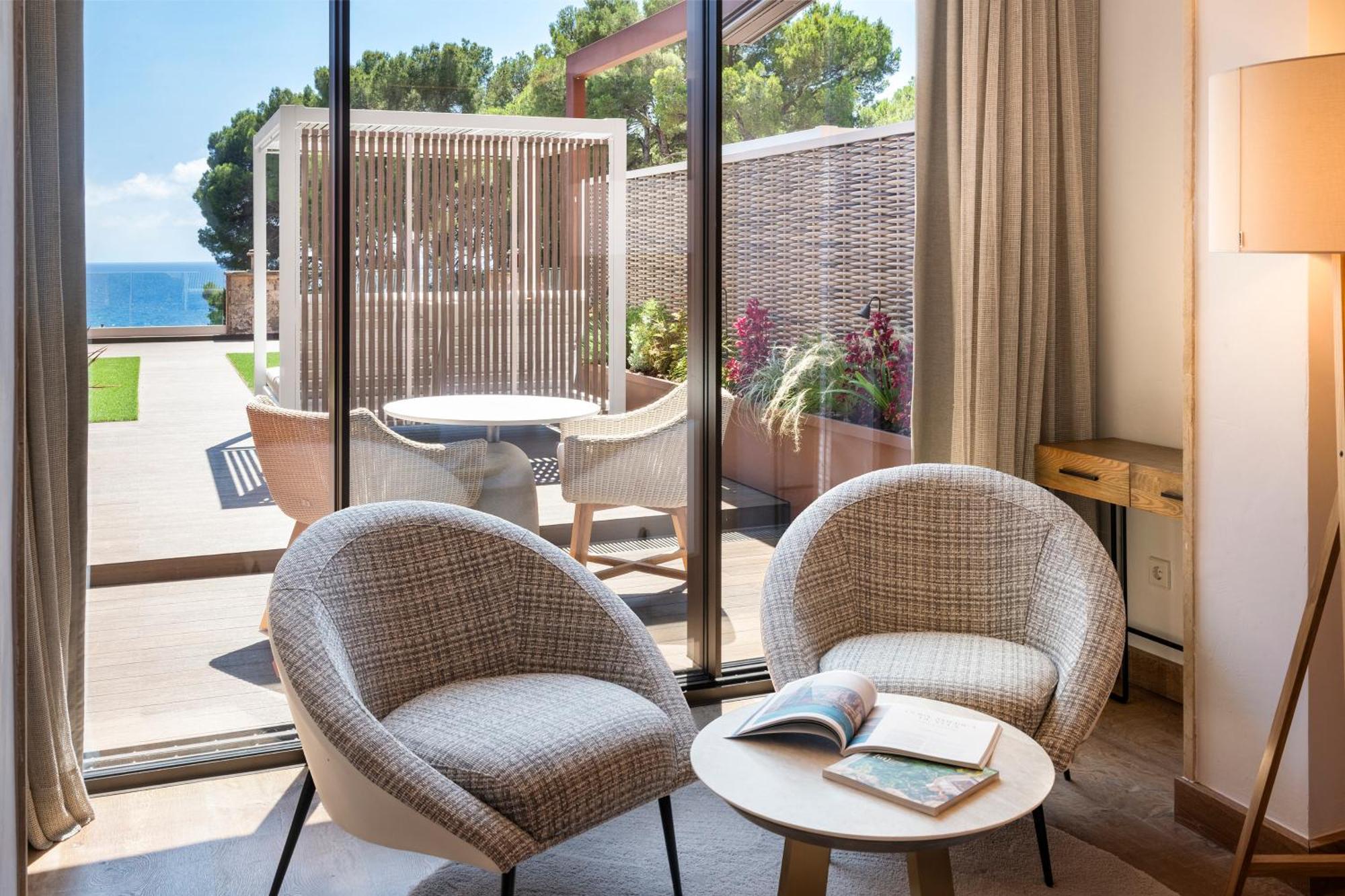 Deluxe Sea View Chill Out Terrace