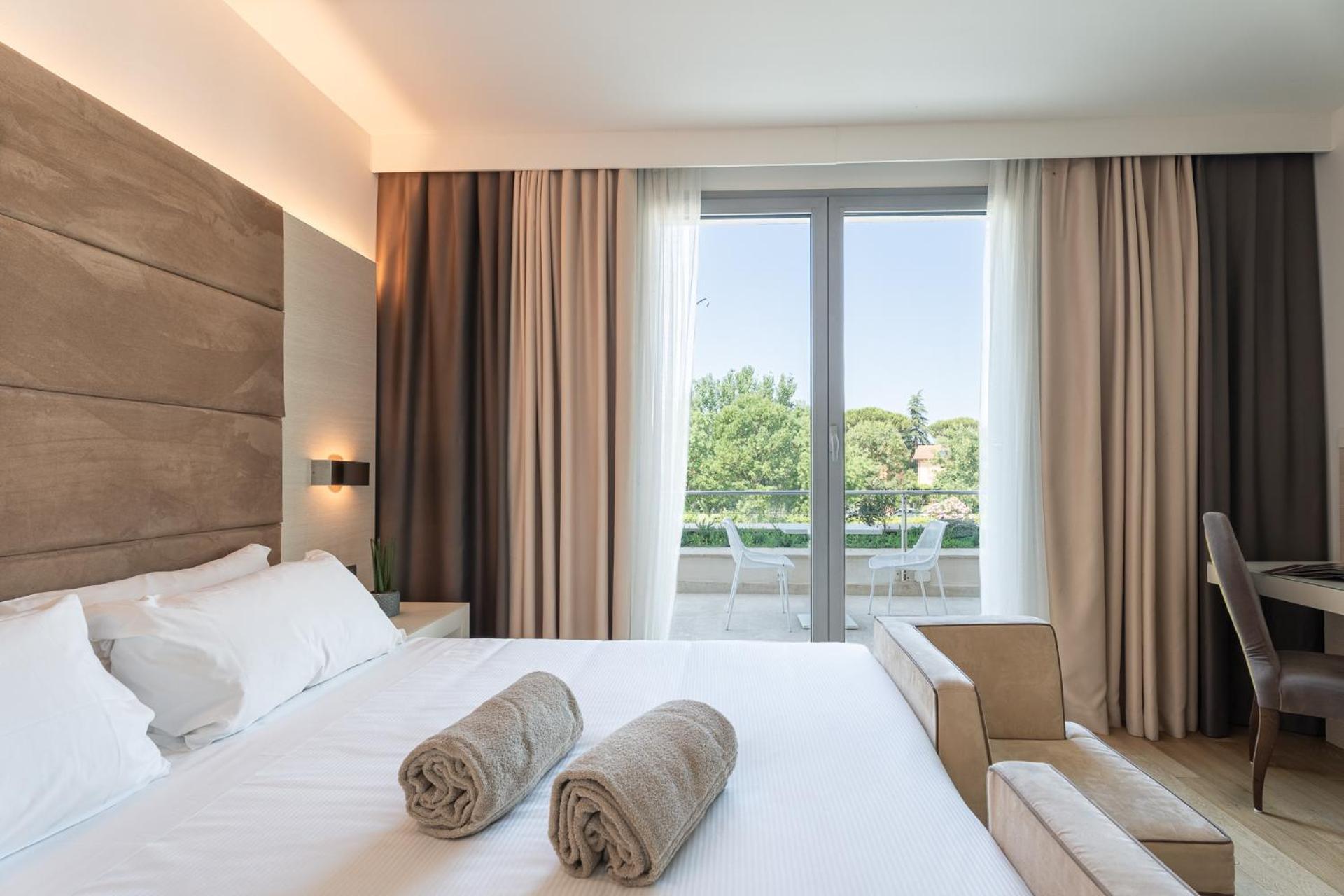 Superior Double or Twin Room Terrace