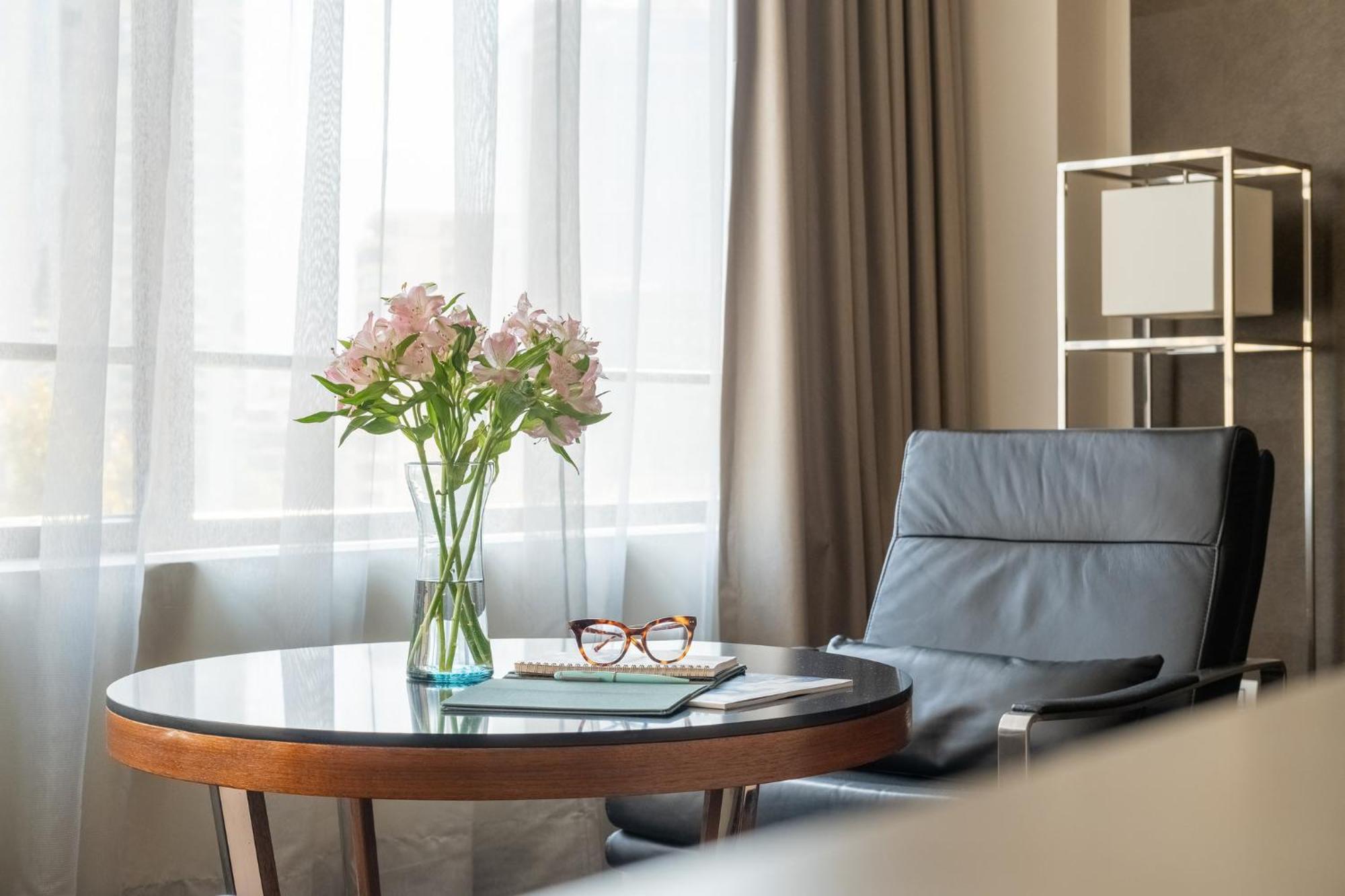 Deluxe Room King