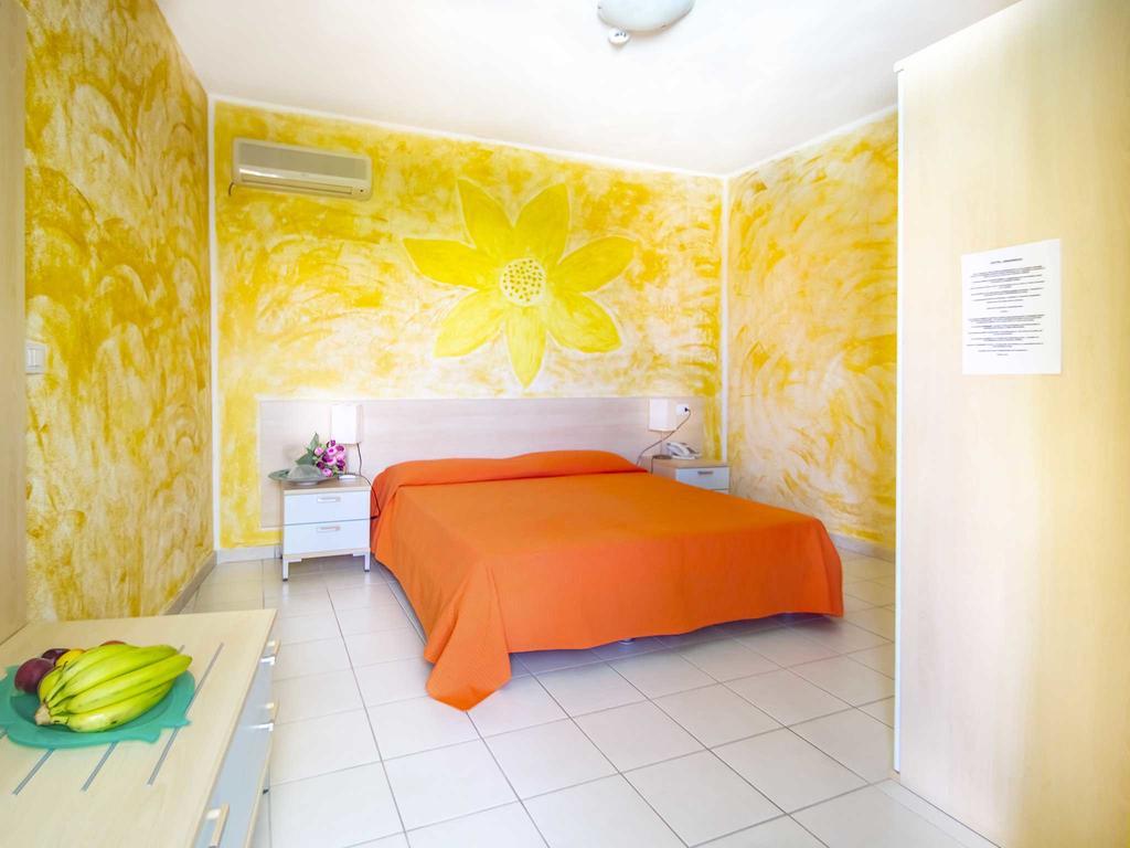 Double Room,189782206:JPEG