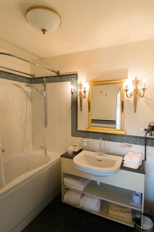 Suite Deluxe con Balcone