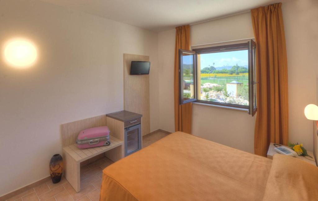 Double Room,291656740:JPEG