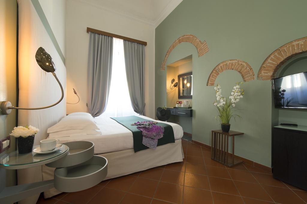 Standard Queen Room,339417448:JPEG