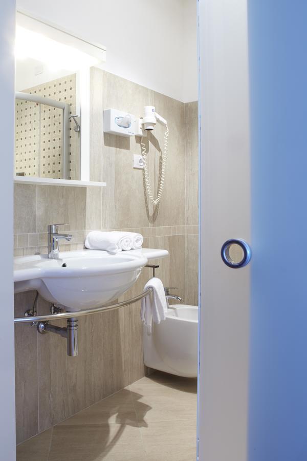 Double Room,1723016731:JPEG