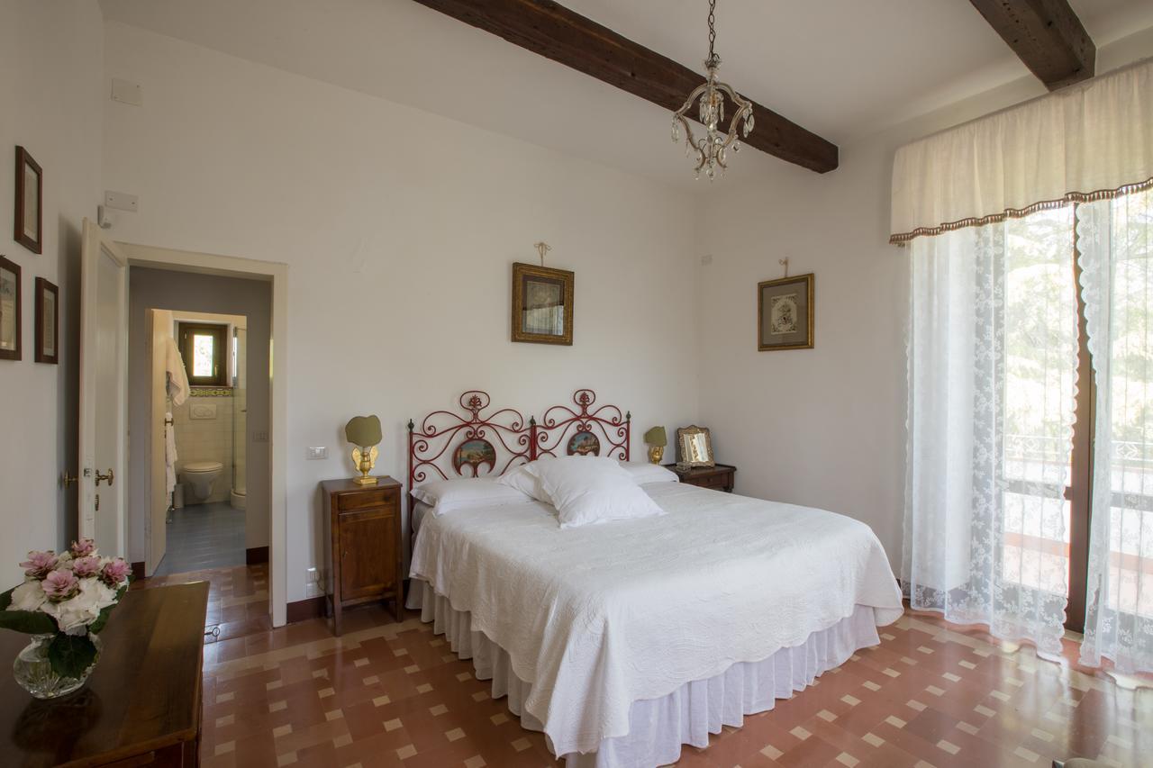 Camera Familiare con Balcone