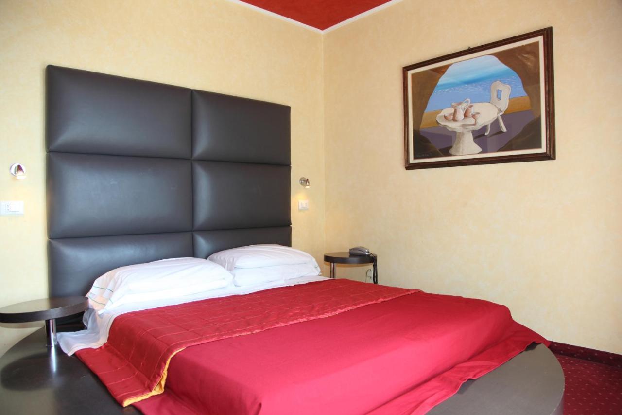Classic Quadruple Room,1772886327:JPEG