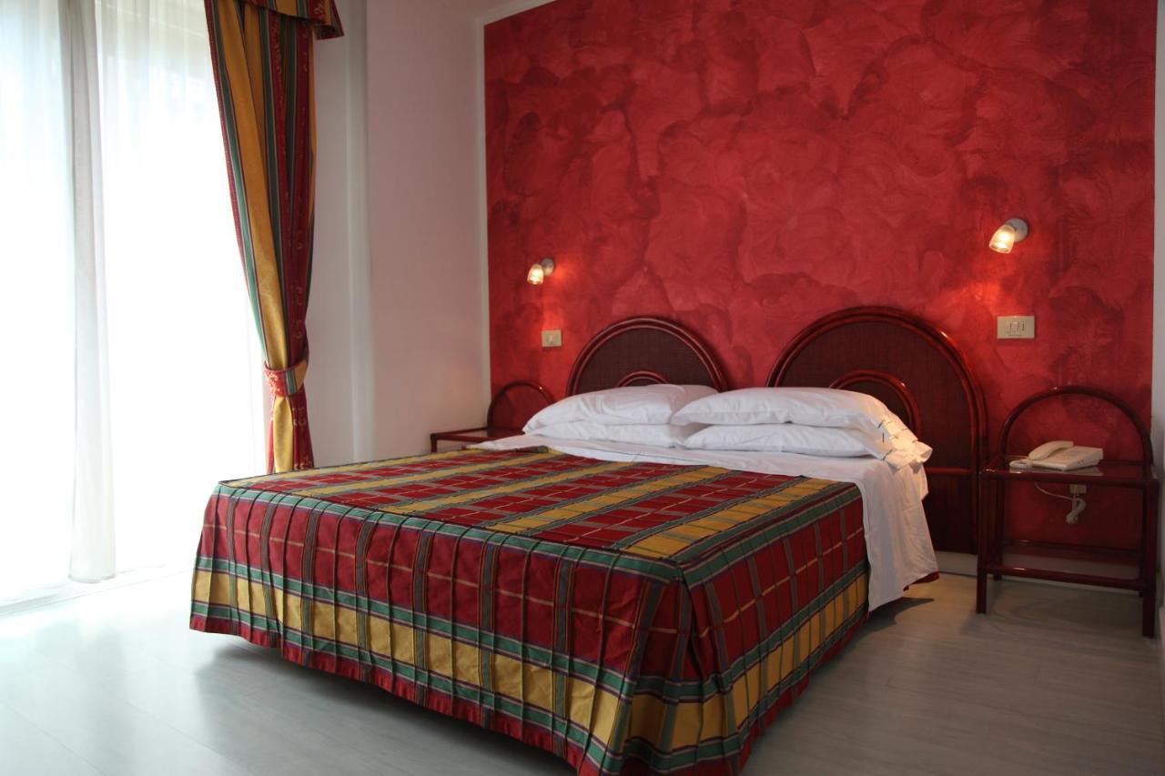 Double or Twin Room,1772886340:JPEG