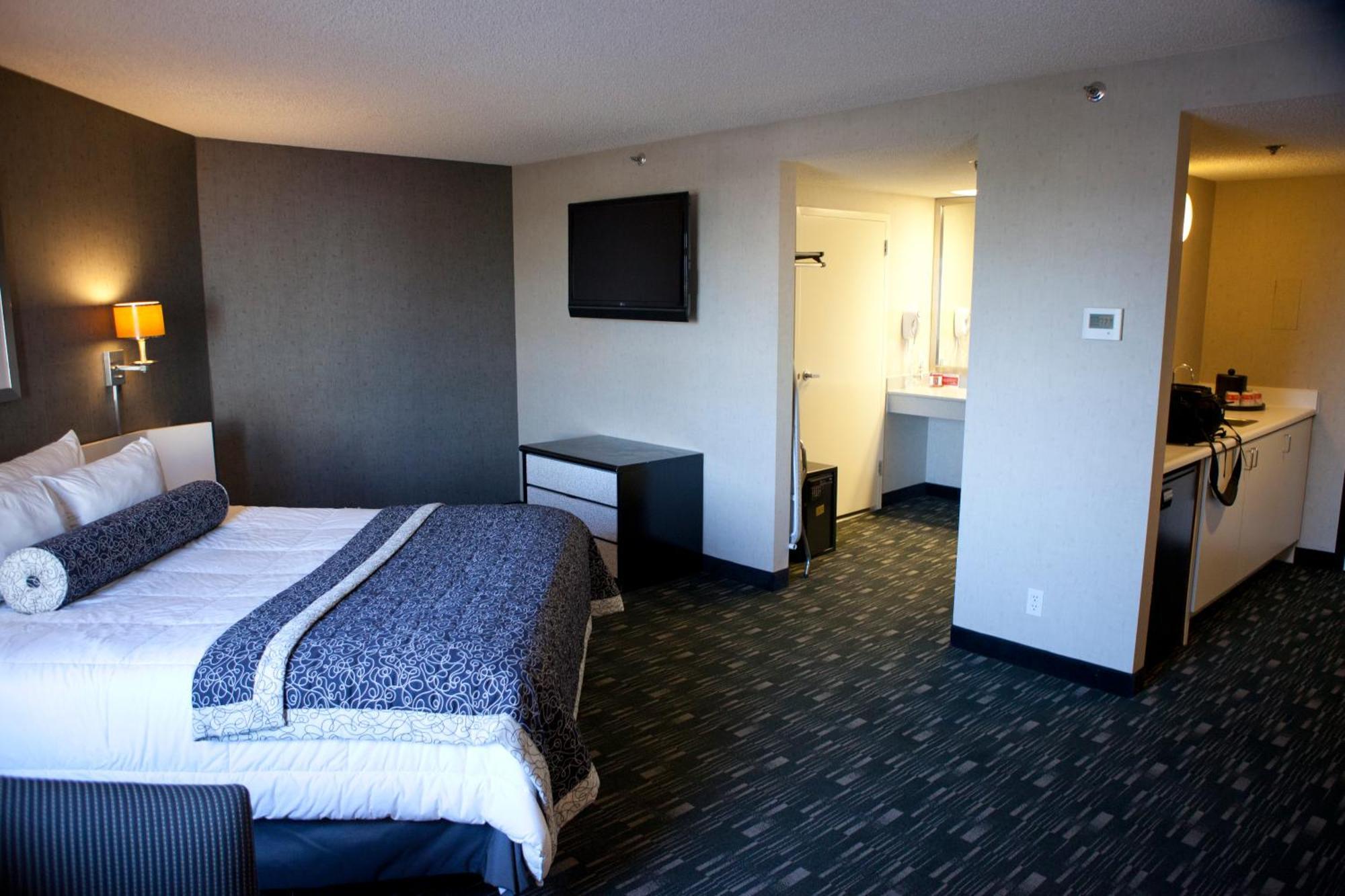 Executive King Studio Suite Non-Smoking