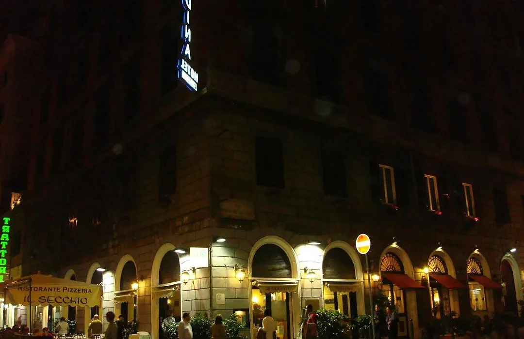 Hotel Dina-1