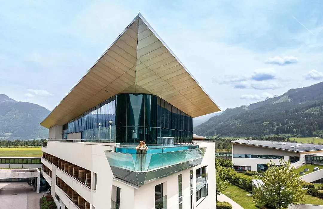 Tauern Spa Hotel&Therme-1