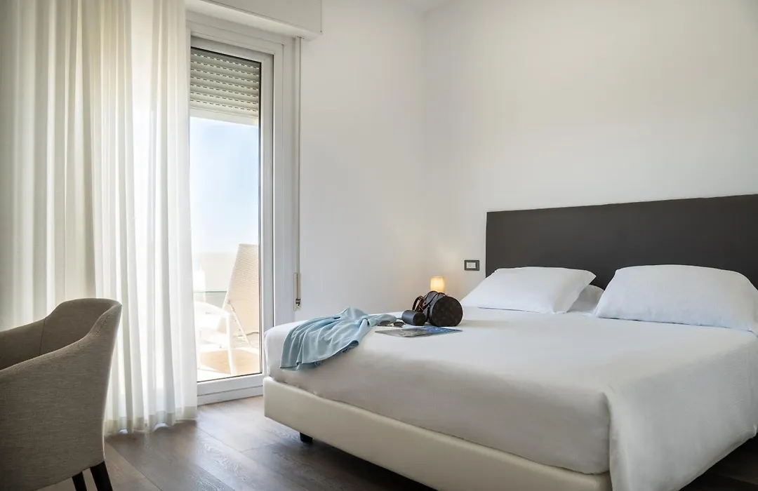 Hotel Villa Sorriso-1