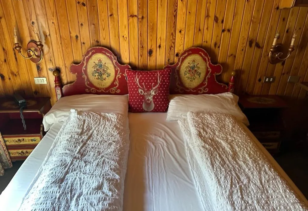 Hotel Garni St. Hubertus-1
