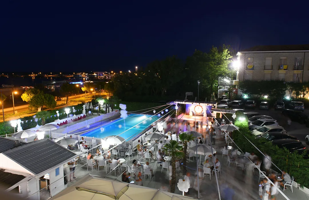 Hotel Promenade Universale-1