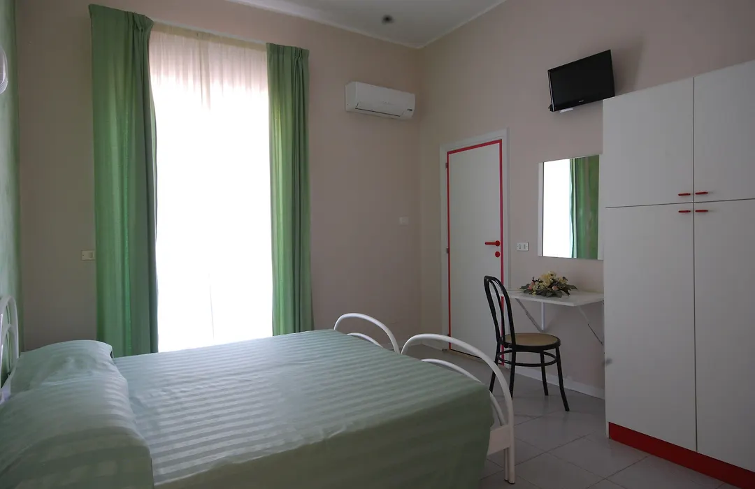 Villaggio Verde Cupra-1