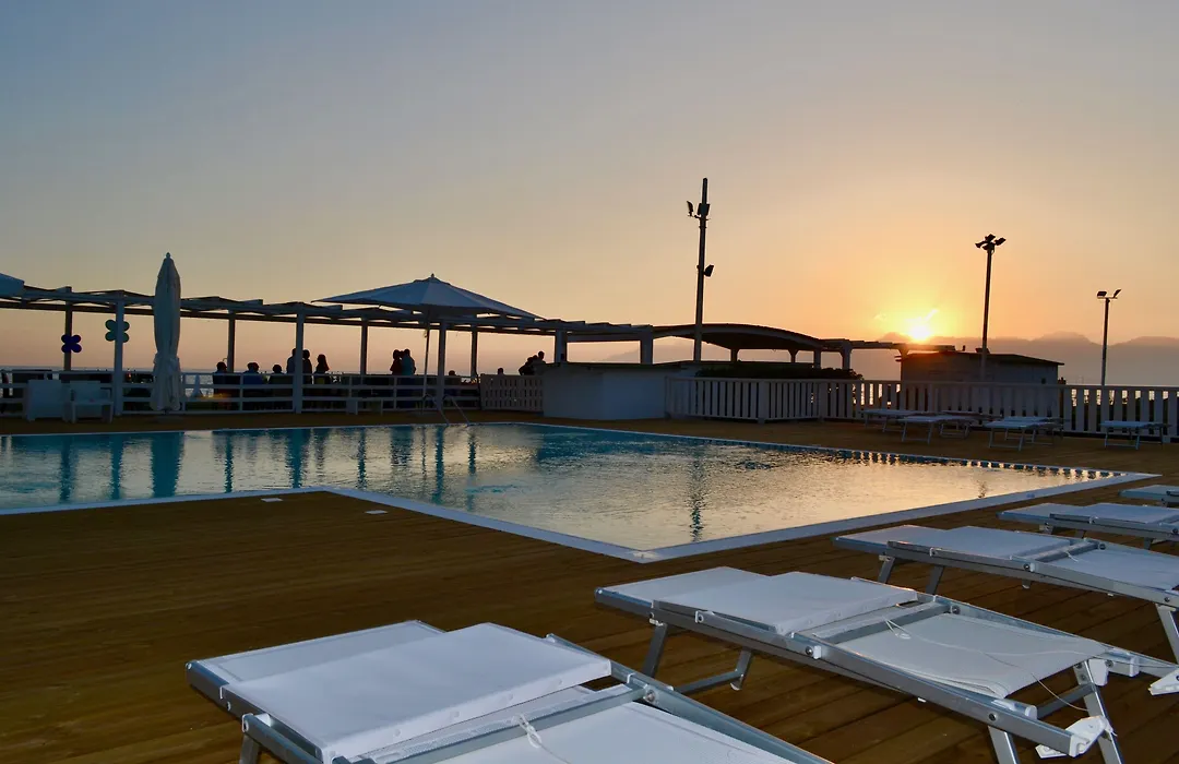 Sunrise Accessible Resort-1
