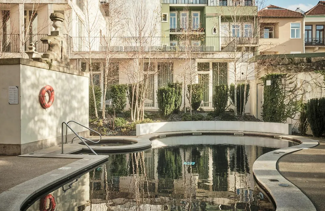 Catalonia Porto-1