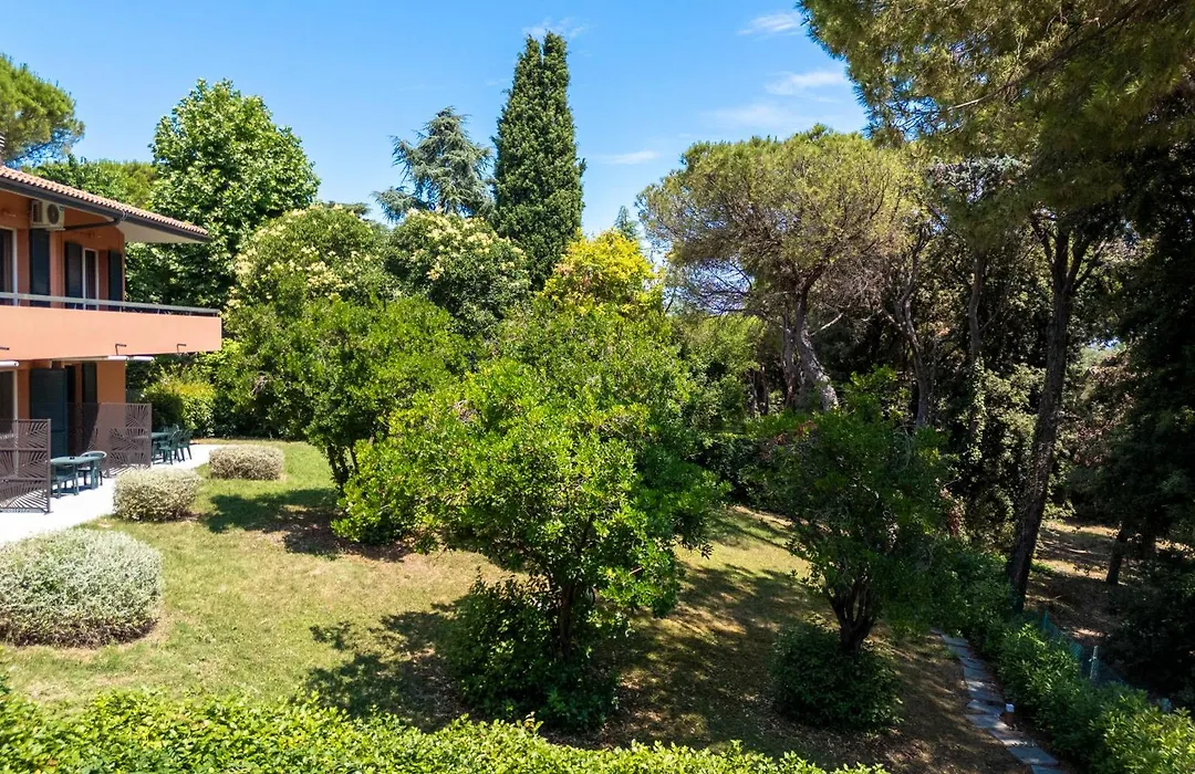 Residenze Al Colle Dei Pini-1