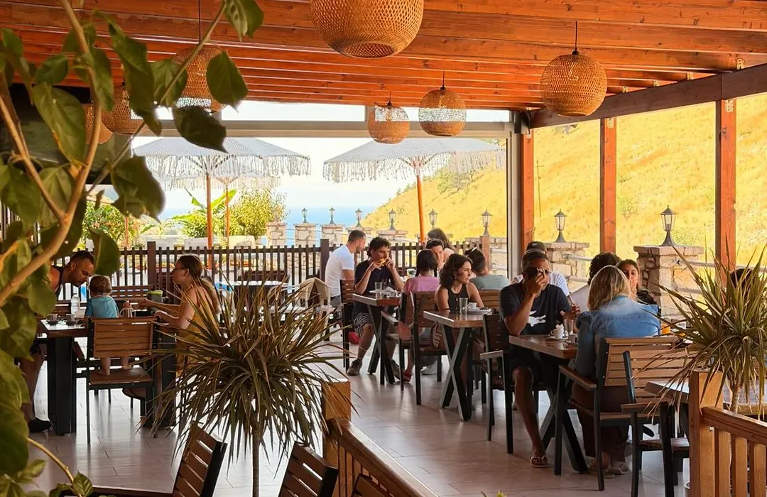 Karos Hotel Llaman-1