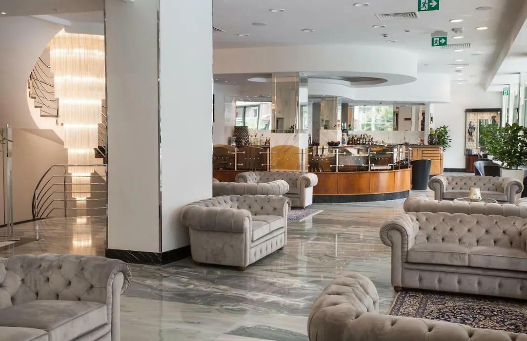 Hotel Continental Rimini-1