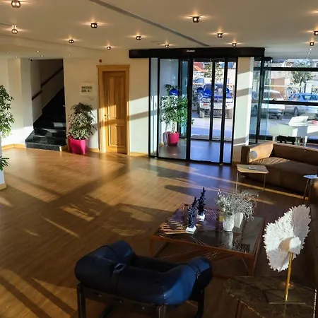 White Dream Hotel-3