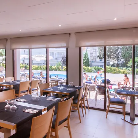 Hotel Garbi Park & Aquasplash-2