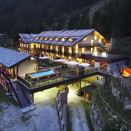 Chalet Du Lys Hotel & Spa-2