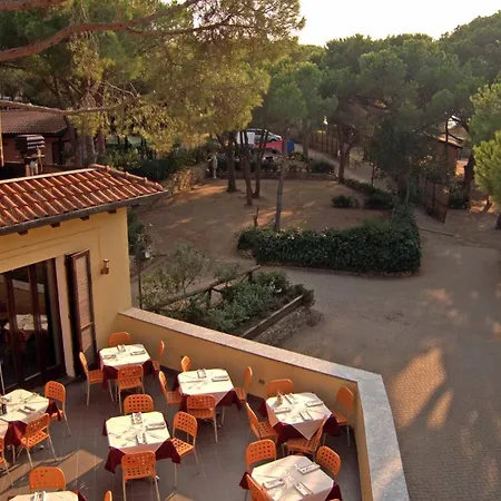 Camping Lacona Pineta-3
