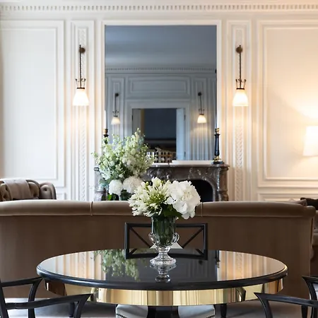La Réserve Paris Hotel&Spa-3
