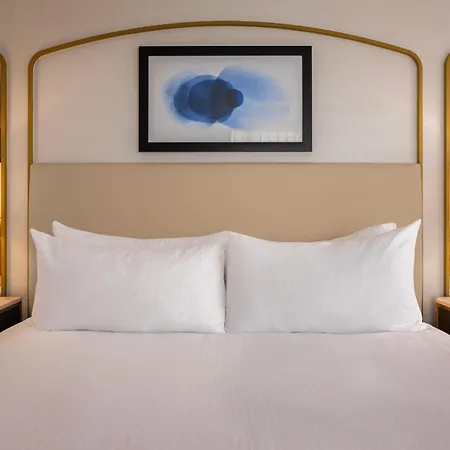 Paris Las Vegas Hotel & Casino (Adults Only)-3