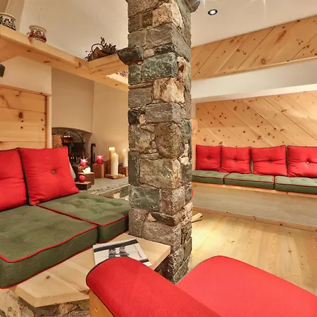 Hotel Alla Posta-3
