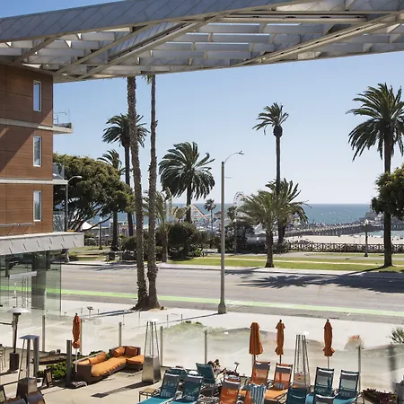 Shore Hotel-2